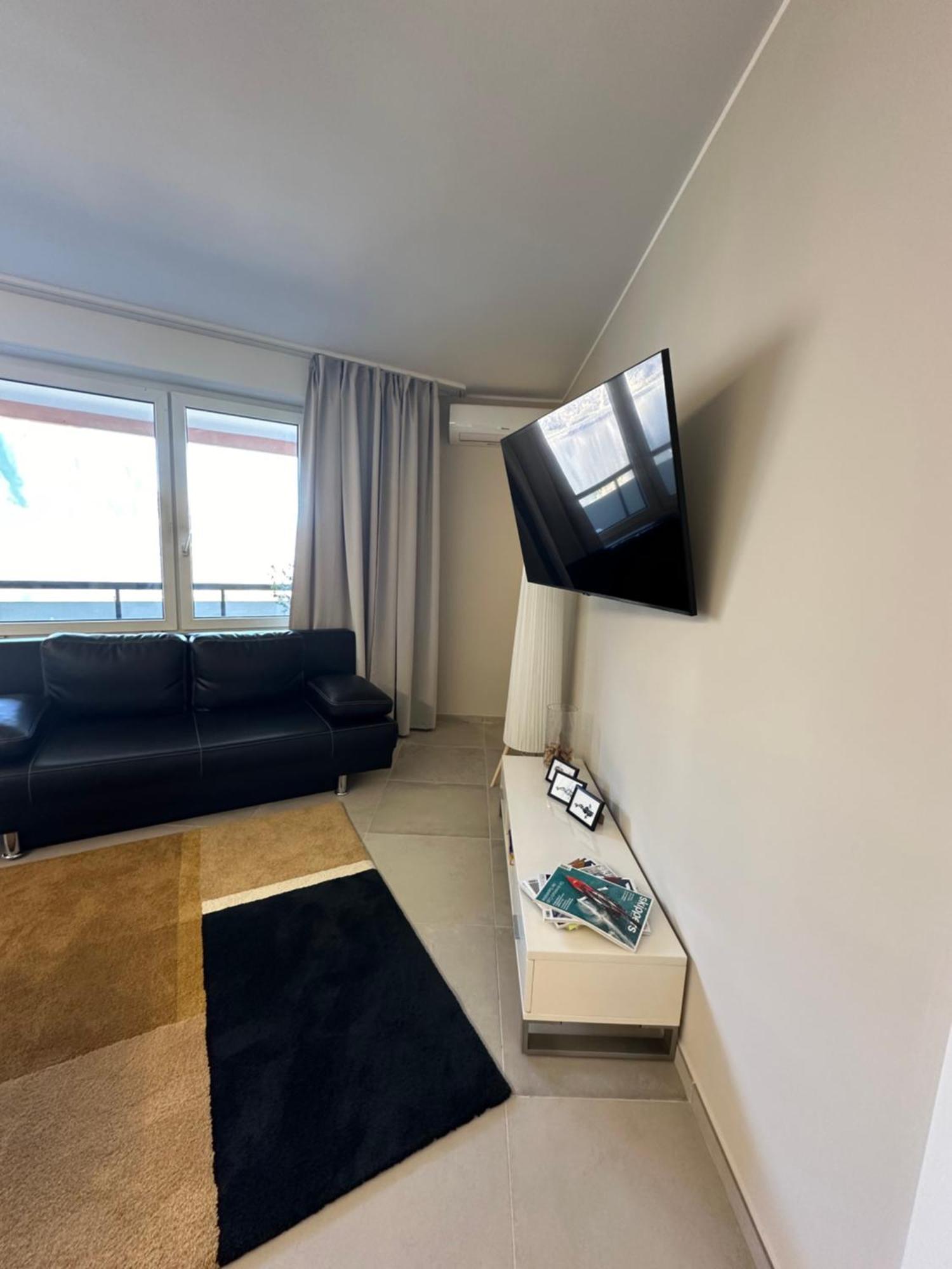 Bellavista Apartment Біссоне Екстер'єр фото