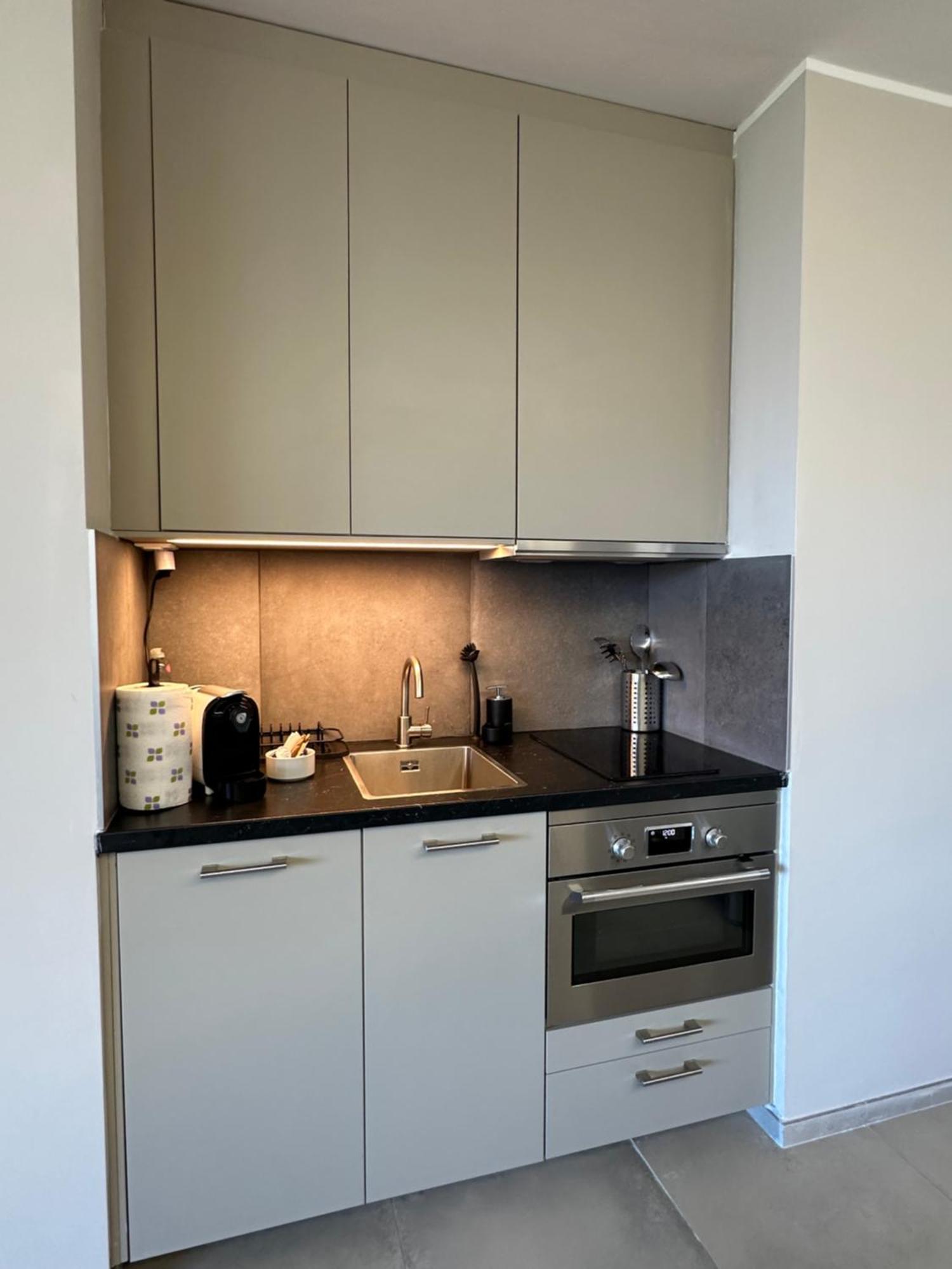 Bellavista Apartment Біссоне Екстер'єр фото